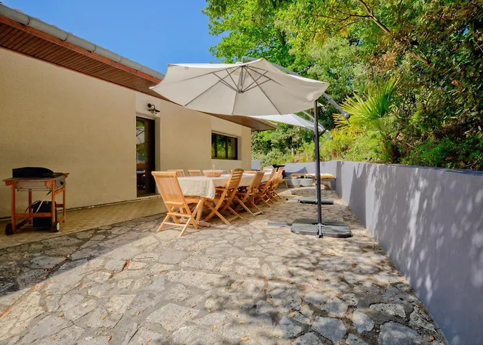 빌라 De La Source *